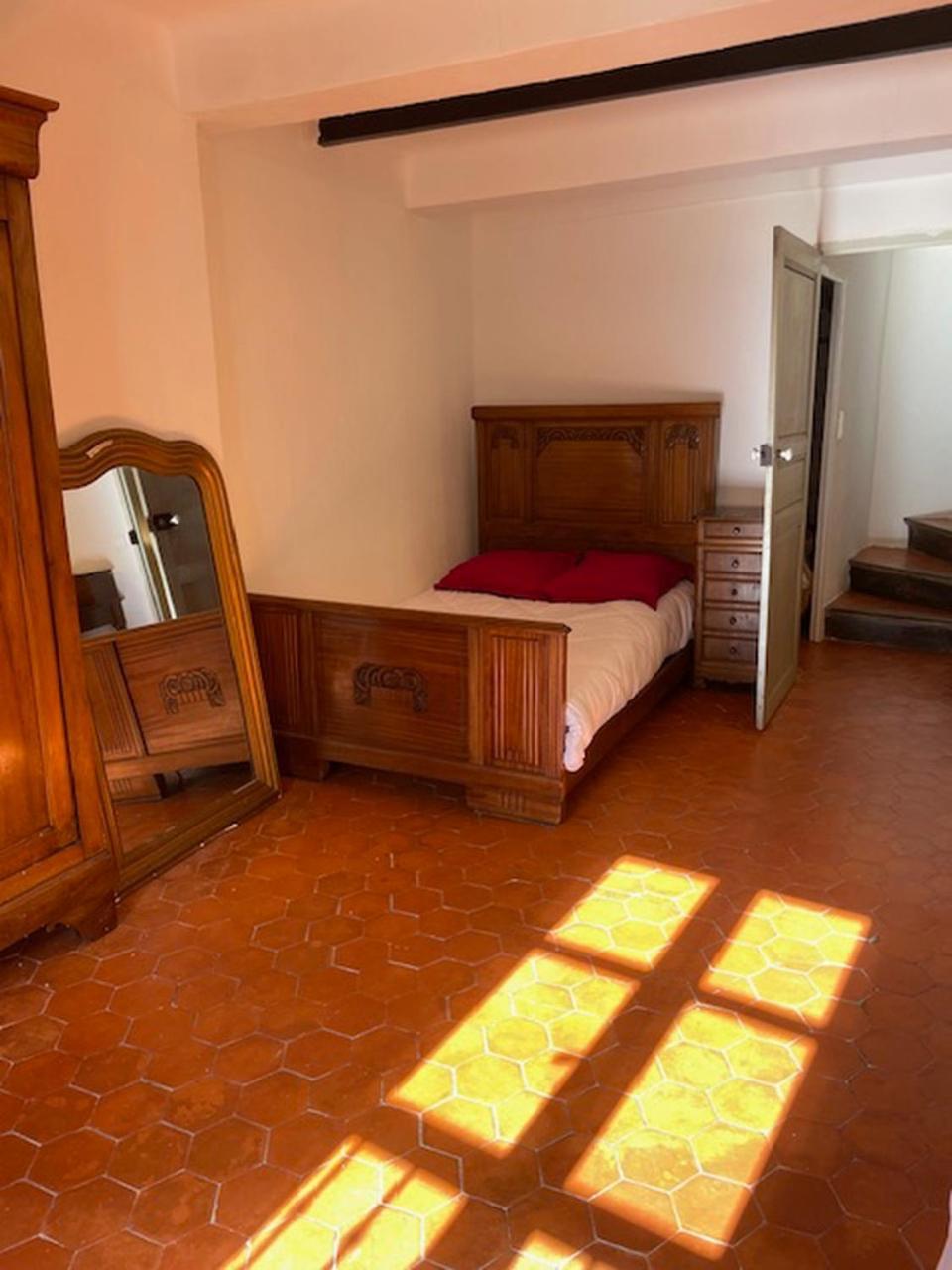 Maison De Village Centre Quinson Extérieur photo